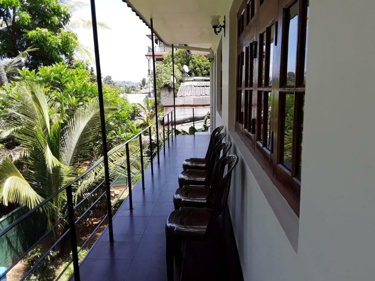 Bed and Breakfast La Sachara Kandy Esterno foto