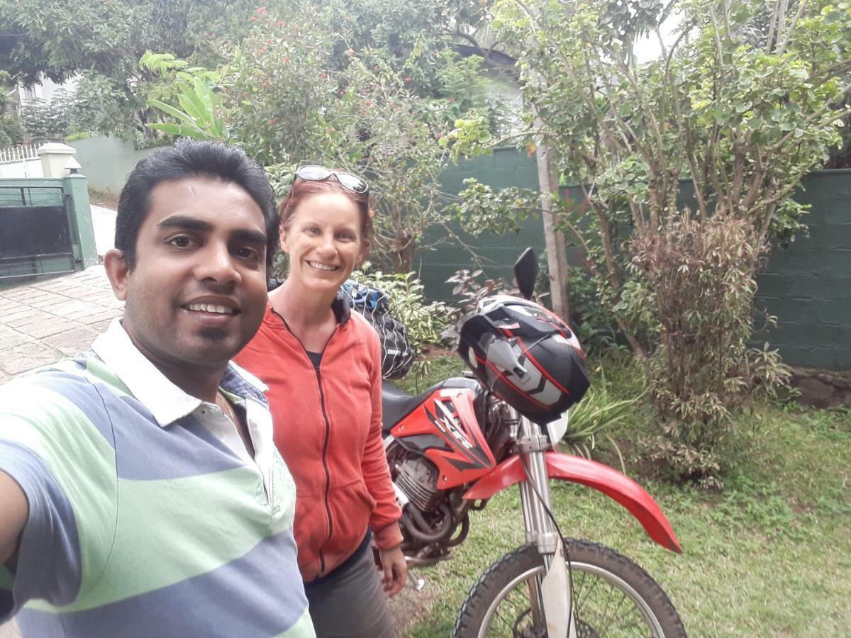 Bed and Breakfast La Sachara Kandy Esterno foto